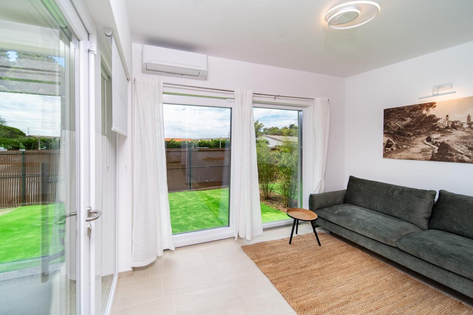 Arti Holiday Homes Banjol Eksteriør billede